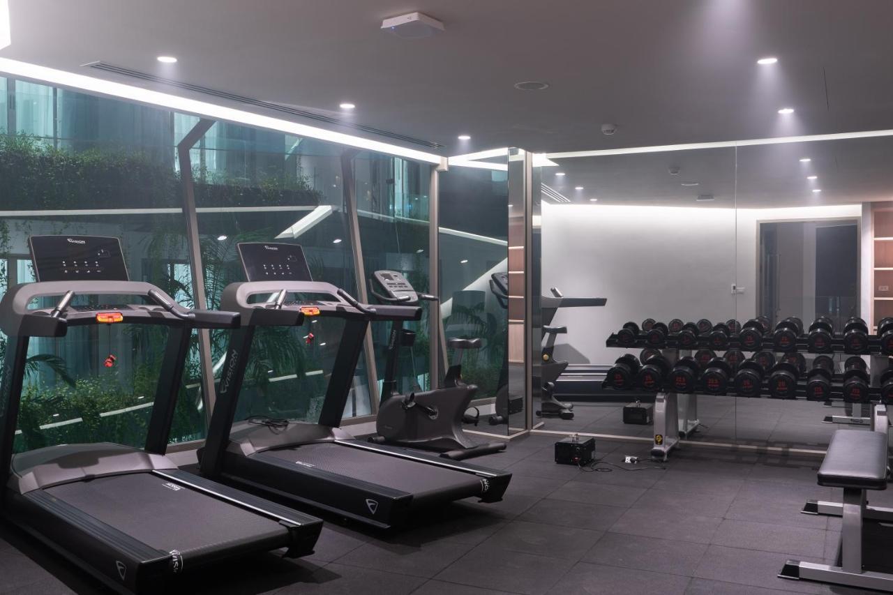Panwaburi Beachfront Resort - SHA Extra Plus Exterior foto The gym at the hotel