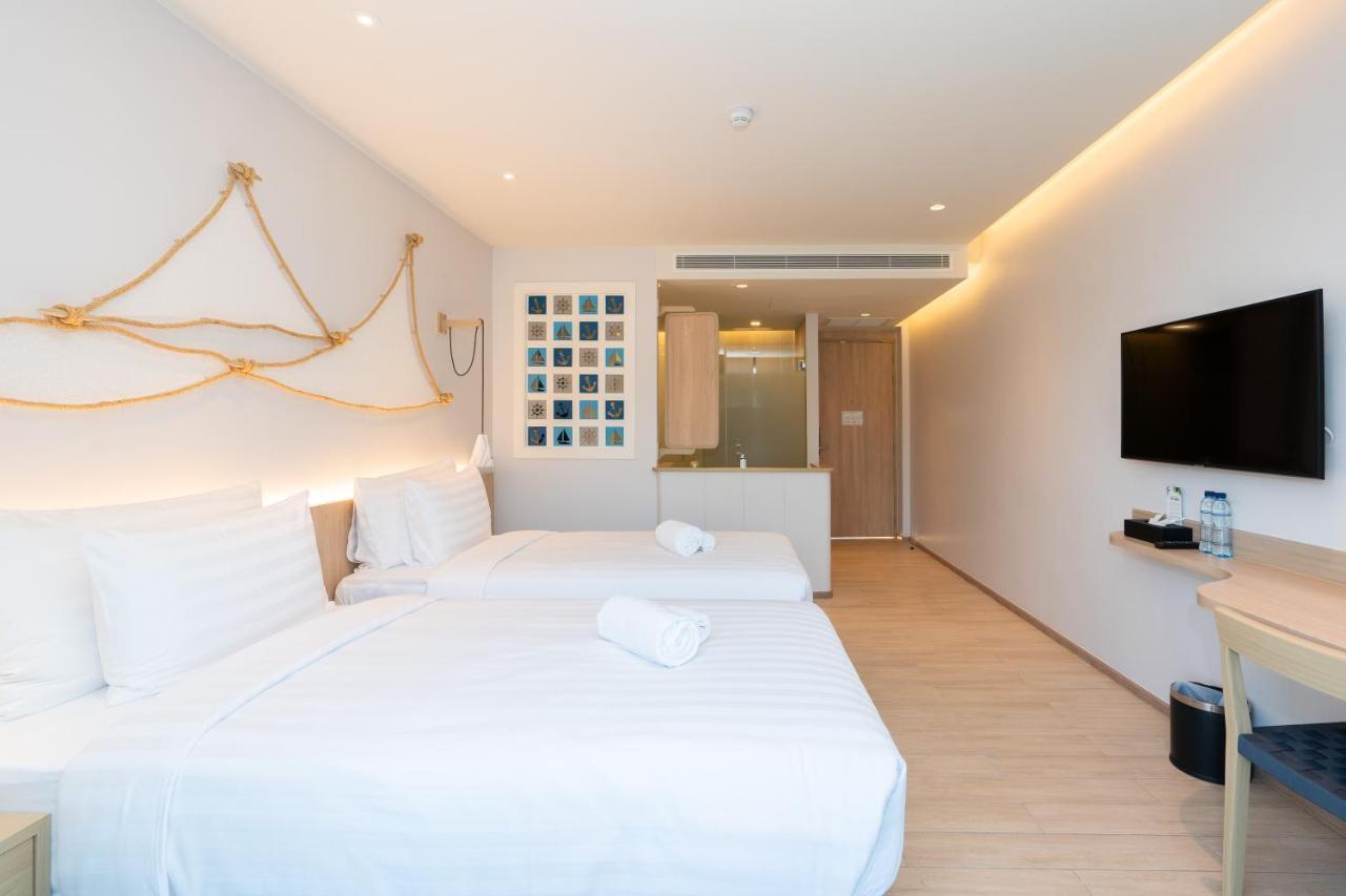 Panwaburi Beachfront Resort - SHA Extra Plus Exterior foto