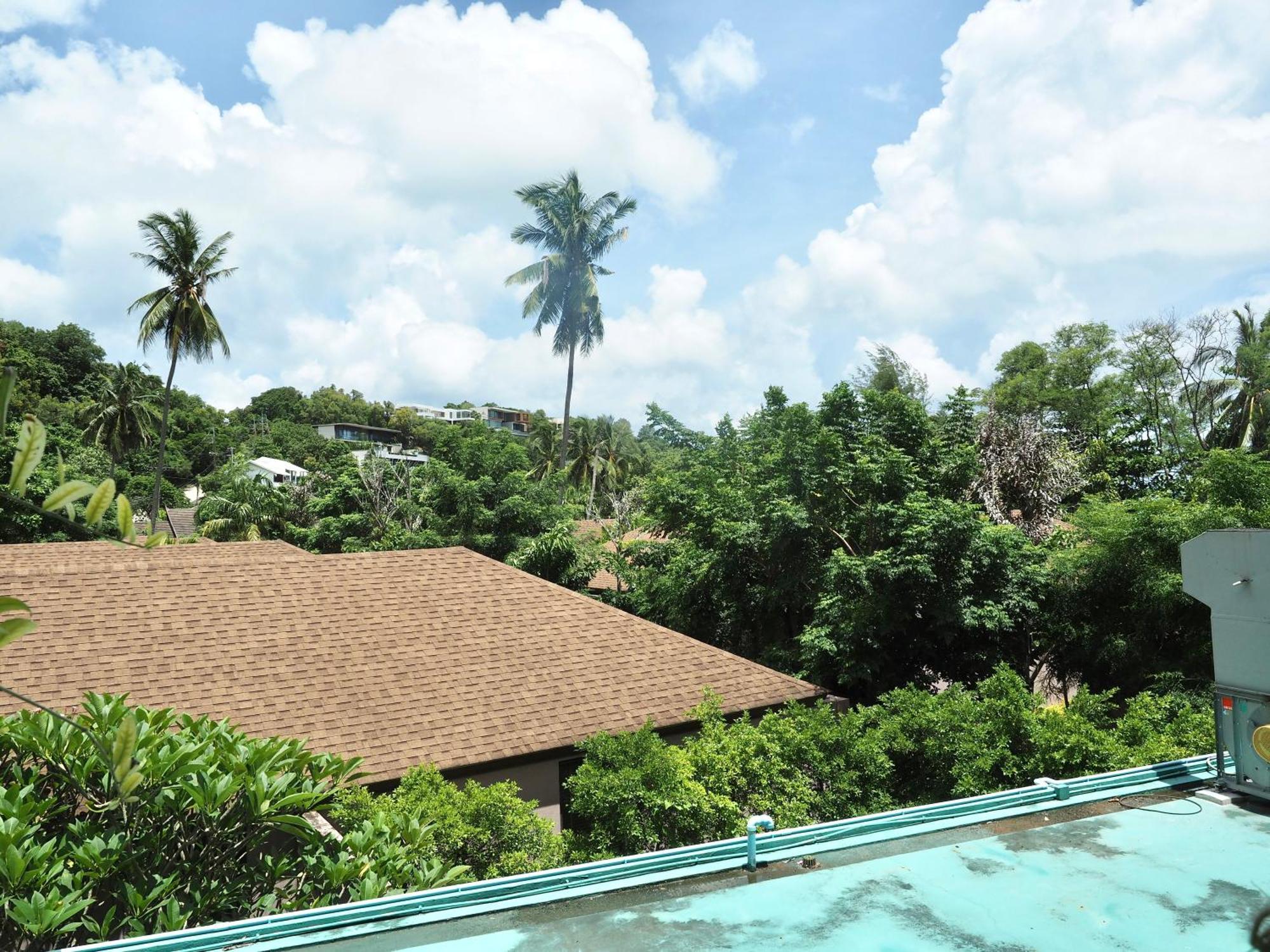 Panwaburi Beachfront Resort - SHA Extra Plus Exterior foto View of the resort